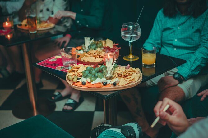 2 Hour Bottomless Brunch Experience with 3 Course Meal And Drinks - Open Bar Reality: Spirits, Beer, Cocktails (and How It Changes the Mood)