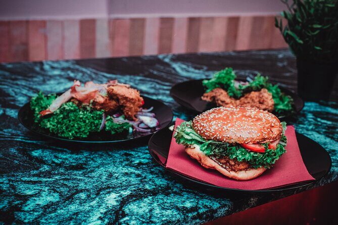 2 Hour Bottomless Brunch Experience with 3 Course Meal And Drinks - The Menu You Can Plan Around: Nachos, Burger, Cake