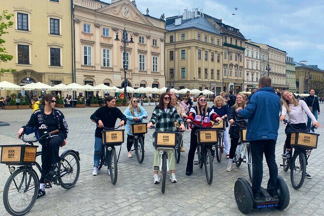 2 Hours Old Town Guided Bike Tour in Krakow - Getting rolling at Wiślna 4: bikes, helmets, and pacing