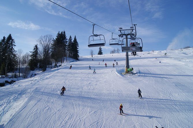 3-Hour Novice Ski Adventure & Relaxing Zakopane or Baths Combo - Getting from Kraków: the quiet 1–2 hour ride to the snow