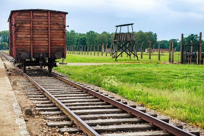 Auschwitz and Birkenau Tour with Hotel Pick up from Krakow - Auschwitz I and Birkenau: Why This Two-Camp Layout Matters