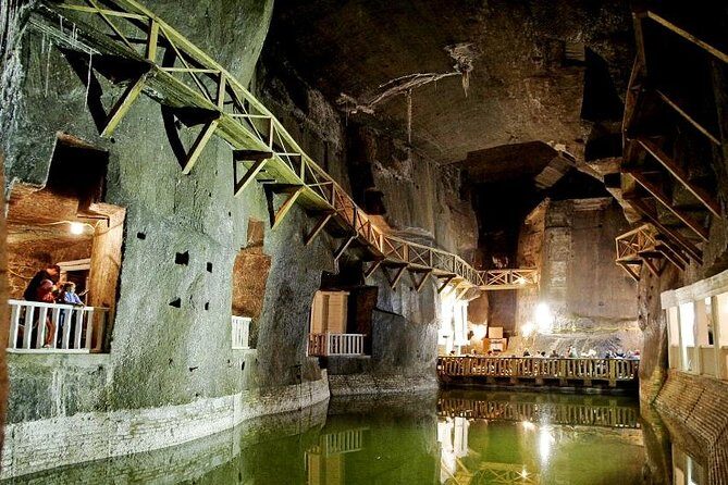 Auschwitz-Birkenau and Salt Mine Full day tour - The Shared-Ride Reality: Group Size, Comfort, and Ears