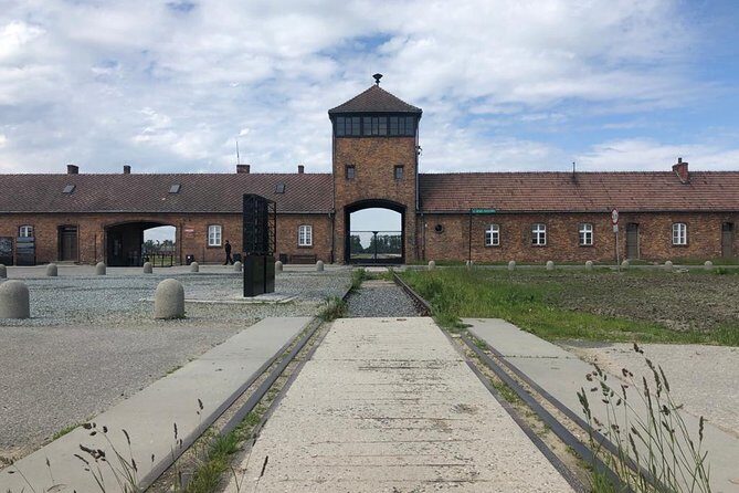 Auschwitz-Birkenau and Wieliczka Salt Mine Museum Guided Tour from Krakow - Krakow pickup and the shared minivan reality