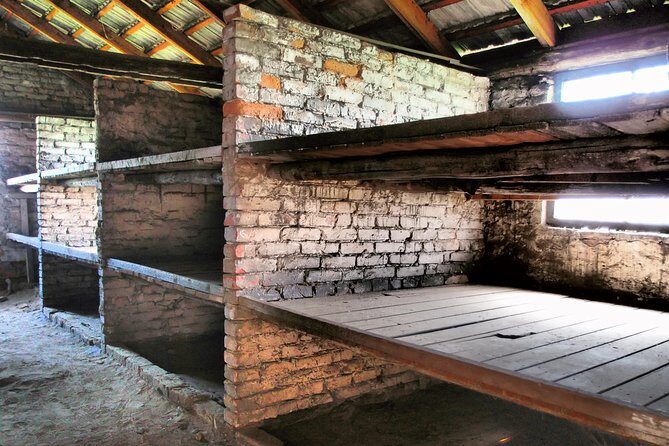 Auschwitz Birkenau Guaranteed Guided Tour or your money back - Guides, headsets, and the “keep up” reality