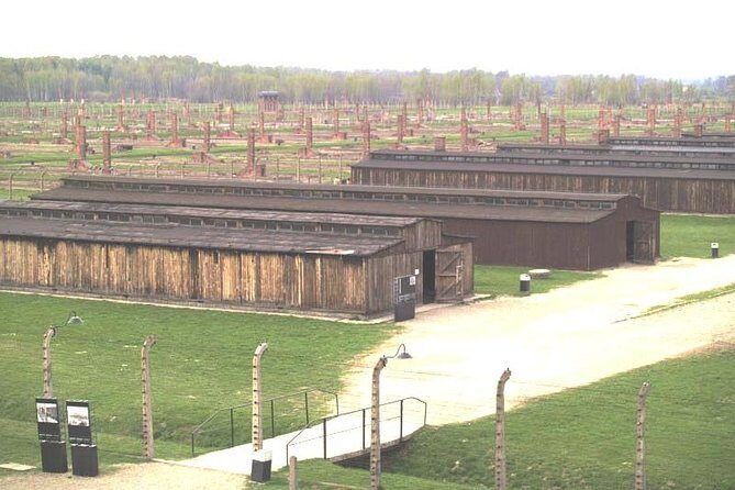 Auschwitz-Birkenau Guided Shared Tour from Krakow - Transport Details That Matter on a 7-Hour Day