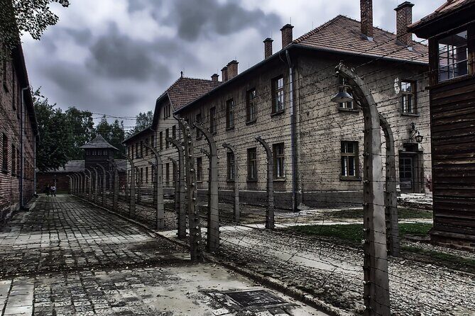 Auschwitz - Birkenau Private, 6-hr Study Tour - Getting to Auschwitz without the logistics headache