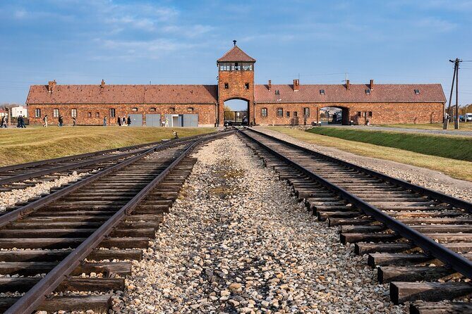 Auschwitz Birkenau Round Transfer, Private Driver from Krakow - Key points to know before you go