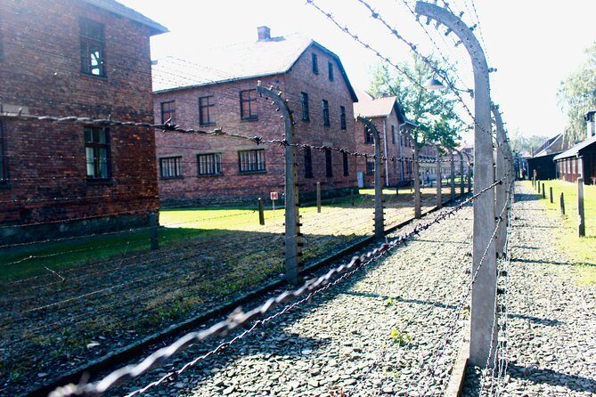 Auschwitz-Birkenau Tour: Tickets + Transportation from Krakow - Why this Auschwitz-Birkenau tour from Krakow feels less stressful