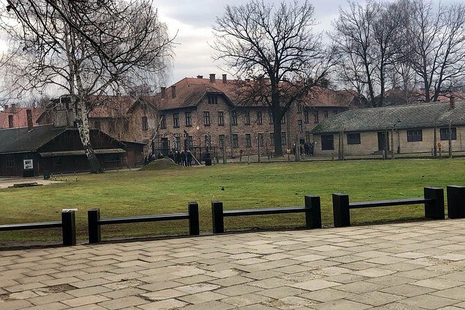 Auschwitz - Birkenau Tour with Private Transport from Krakow - Practical tips that come straight from the provided details