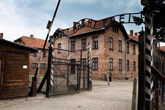 Auschwitz-Birkenau & Wieliczka in one day (Guided tour) - Quick Hits Before You Go