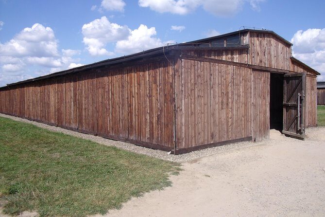 Auschwitz Tours Memorial and Museum Guided Tour from Krakow - Kraków pickup and the 6–7 hour reality check