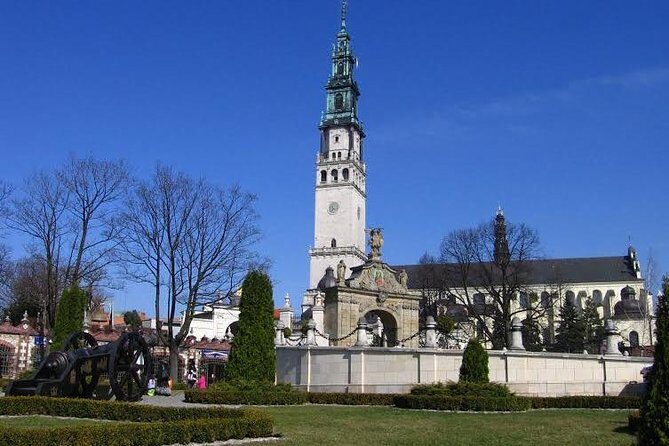 CZĘSTOCHOWA - BLACK MADONNA Monastery, PRIVATE tour from Kraków - Why Jasna Góra Feels Different With a Guide