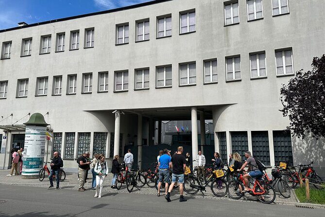 Discover Kraków by Bike with a Dutch guide - From Stare Miasto to Rynek Główny: medieval Kraków in one circuit