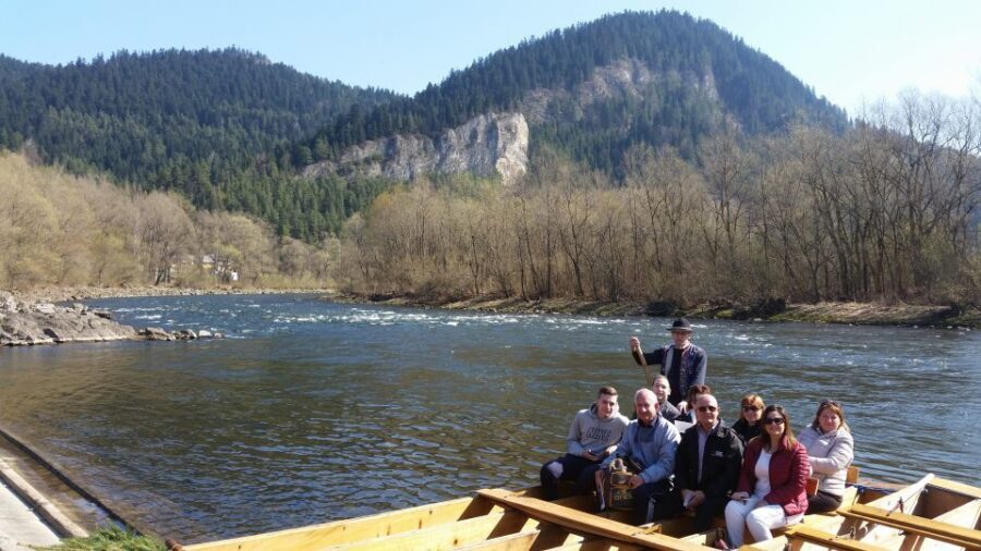 Dunajec River Gorge Rafting and Tree Top Walk from Krakow - Guides and English Support: What “Easy” Looks Like on a Cross-Border Day