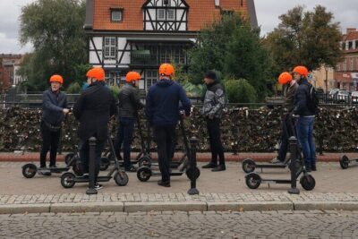 Electric Scooter Tour: Full Tour (Old Town + Jewish Quarter) - The 15-Minute Training That Turns You From Passenger to Rider