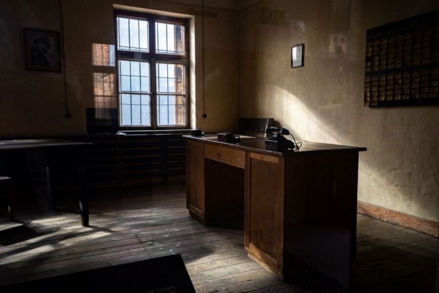 From Krakow: Auschwitz-Birkenau Full-Day Tour - The guide and headset: how you actually hear the important parts