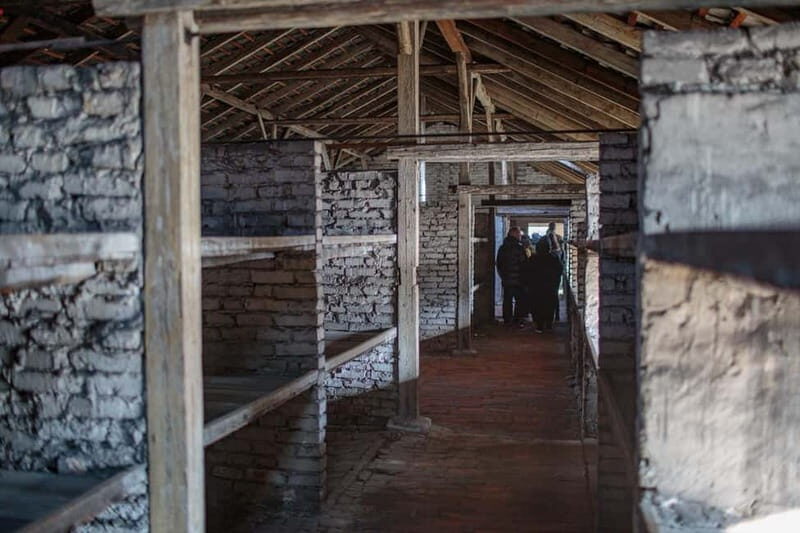 From Krakow: Auschwitz-Birkenau Guided Full-Day Tour - Timing and the lunch reality: plan for a “spare meal” day