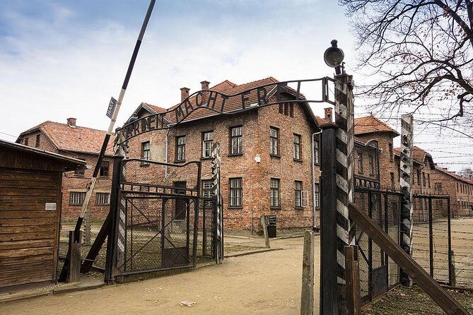From Krakow: Auschwitz-Birkenau: Guided Tours & Private Transport - A 6–7 Hour Auschwitz Plan That Actually Fits Your Day