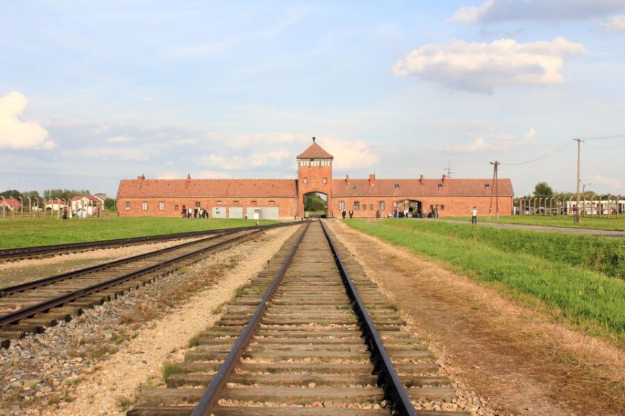 From Kraków: Auschwitz-Birkenau Memorial Guided Tour - Important identity match rules you should handle early