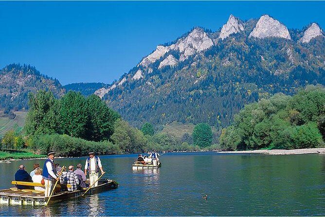 From Krakow: Dunajec River Rafting, Cable Car and Castle Niedzica - Day Tour - A one-day mix of the Dunajec, Niedzica Castle, and Palenica cable car views