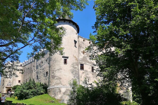 From Krakow: Dunajec River Rafting, Cable Car and Castle Niedzica - Day Tour - Palenica cable car: mountain views on the Poland–Slovakia border