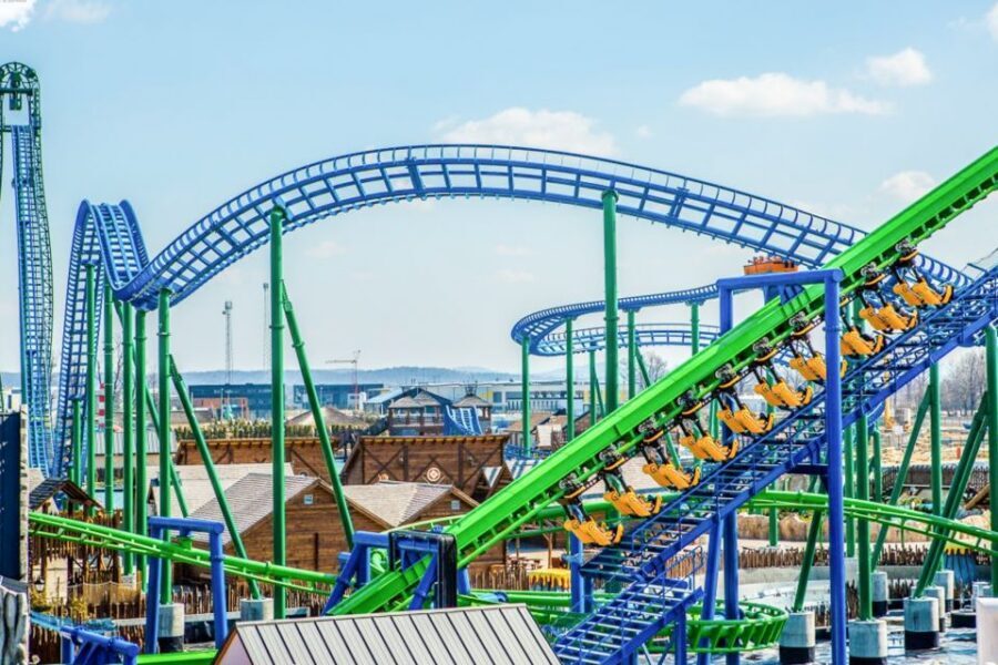 From Kraków: Energylandia Amusement Park Transfer and Entry - Who should book this Energylandia transfer from Kraków?