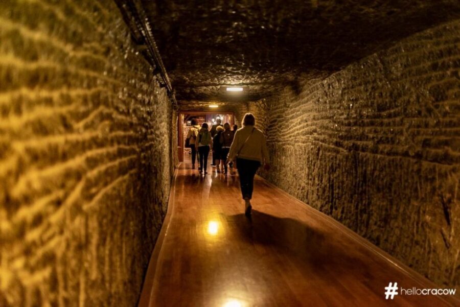 From Krakow: Guided Tour in Wieliczka Salt Mine - Entering the mine: what happens in those first minutes