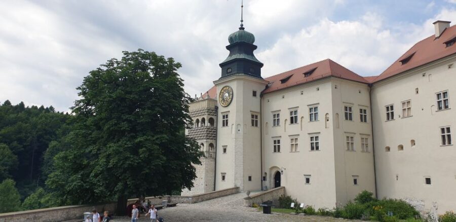 From Krakow: Ojców National Park & Ogrodzieniec Castle Tour - Key things that make this tour work