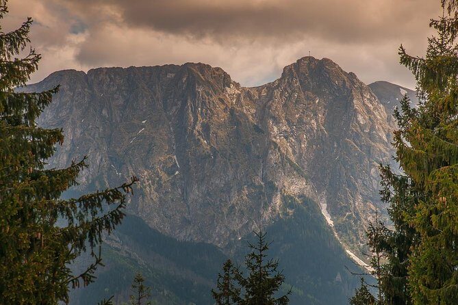 From Krakow: Skiing and Zakopane Tour Experience - Zakopane: Why This Town Pairs So Well With Skiing
