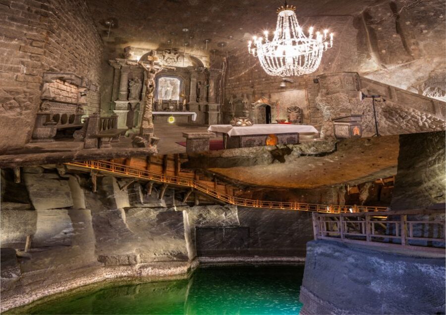 From Krakow: Wieliczka Salt Mine Small Group Guided Tour - How the 4-hour schedule flows (without feeling rushed)