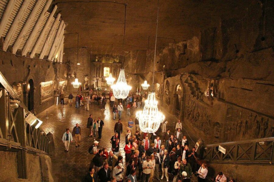 From Krakow: Wieliczka Salt Mine Tour - Italian-guided (and English) storytelling: how the tour helps you read the mine