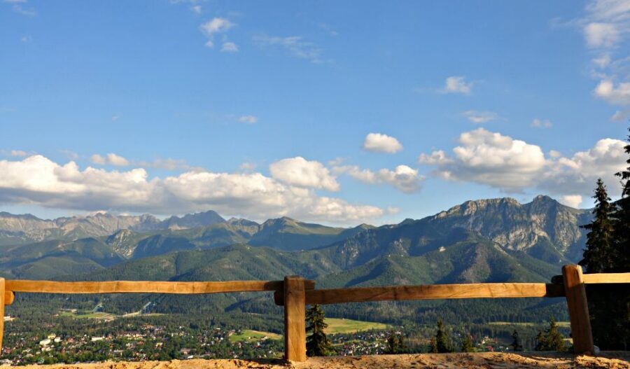 From Krakow: Zakopane Day Tour with Tasting & Funicular Ride - Small details that make the day work better