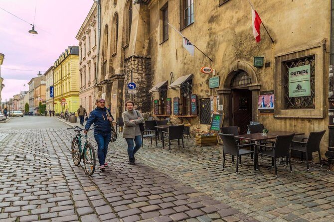 Jewish Quarter Kazimierz Guided Walking Tour in Krakow - Kupa Synagogue: the story of the Poor Synagogue