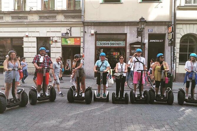 Jewish Quarter (Kazimierz) Segway Tour in Krakow - Meeting at Wiślna 4: training, helmets, and real safety time