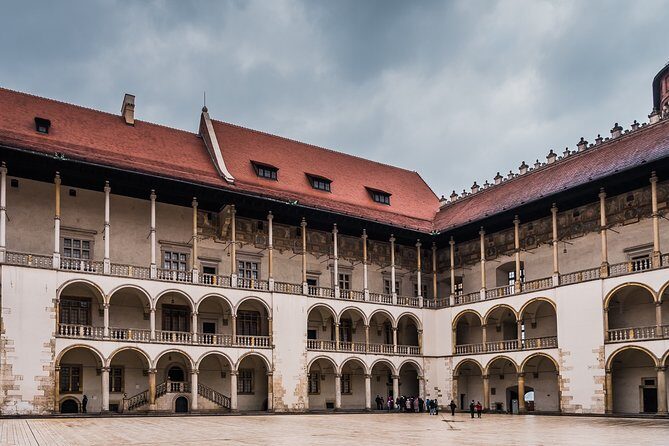 Kazimierz District, the Wawel Hill and Cracow Old Town - St Mary’s Basilica, Hejnał, and the tower-hour tradition