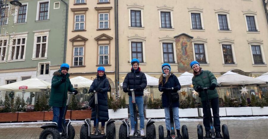 Krakow: 30min Segway Rental with Helmet and a photosession - Old Town squares and the Jewish Quarter at Segway speed