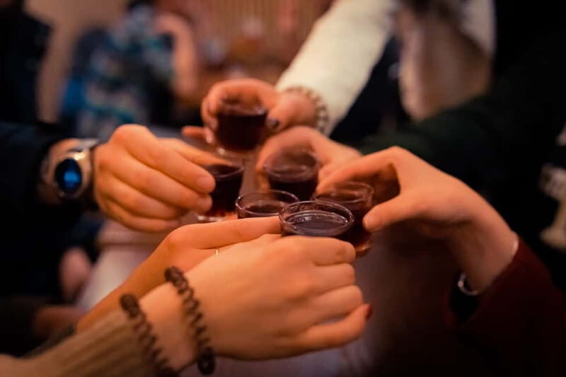 Krakow: 6-Course Full Polish Food Tour with Vodka Tasting - Zurek Soup and Bigos Hunters Stew: The Hearty Middle of the Tour