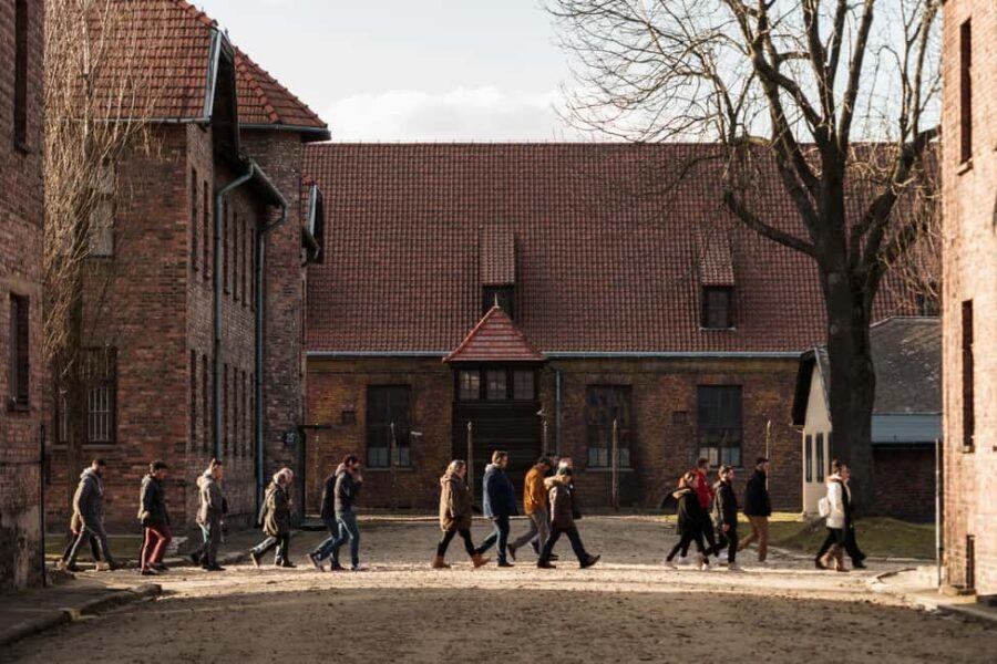 Krakow: Auschwitz-Birkenau Guided Tour with Transportation - Price and value: is this worth around $20?