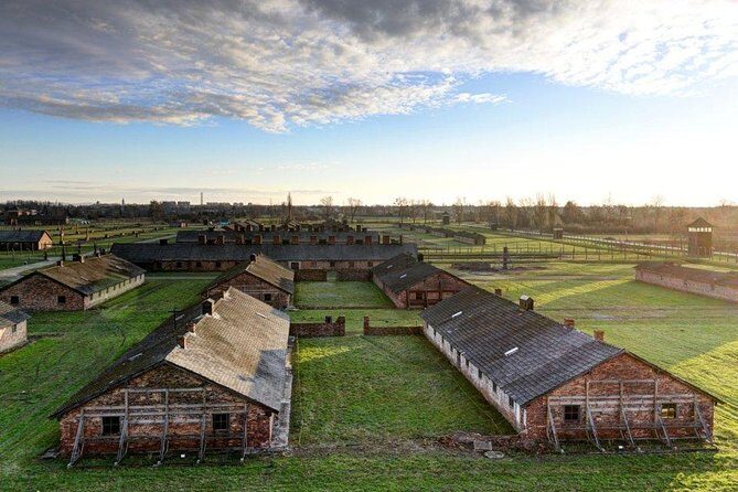 Krakow: Auschwitz-Birkenau & Salt Mine OneDay Tour (hotel pickup) - Value for money: what $177.52 covers and what you should mentally price separately
