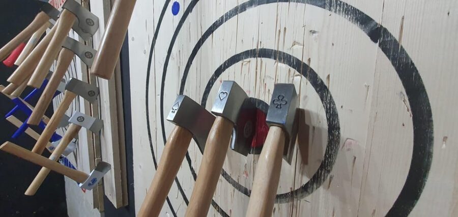 Krakow Axe Mate Club: Axe throwing, Tomahawks. WATL venue! - Instructor coaching in English and Polish (and how to get the most out of it)