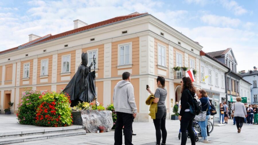 Krakow: Black Madonna of Częstochowa & Home of John Paul II - Value check: what you get for the $106 price