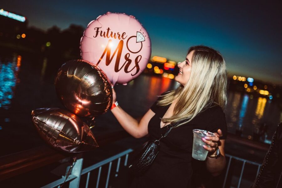 Krakow: Boat Party with Unlimited Drinks - After the Boat: How the Pub Crawl and Club Entry Works