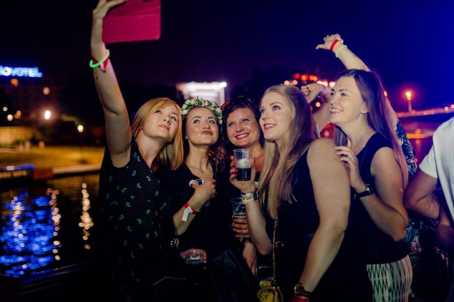 Krakow: Boat Party with Unlimited Drinks - Practical Tips for a Smoother Night