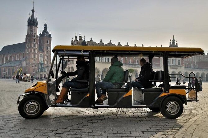 Krakow City Sightseeing by Electric Car - Rynek Główny and Sukiennice: start at Krakow’s biggest square