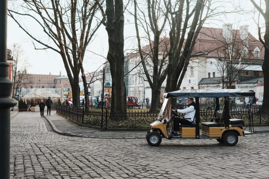 Krakow: City Sightseeing Tour by Golf Cart - Podgórze and the former Krakow ghetto: what you’ll encounter