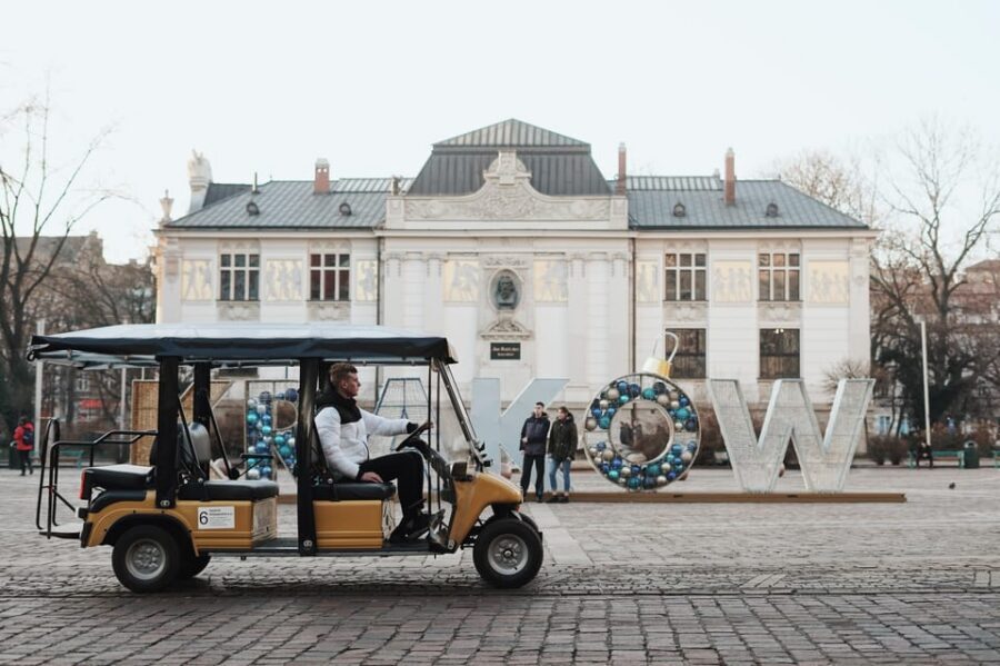 Krakow: City Sightseeing Tour by Golf Cart - Price and value: getting $44 worth of history and transport