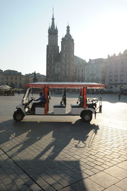 Krakow: City Sightseeing Tour by Golf Cart - Old Town glide: Barbakan, Matejko Square, St. Florian’s, and Planty Park