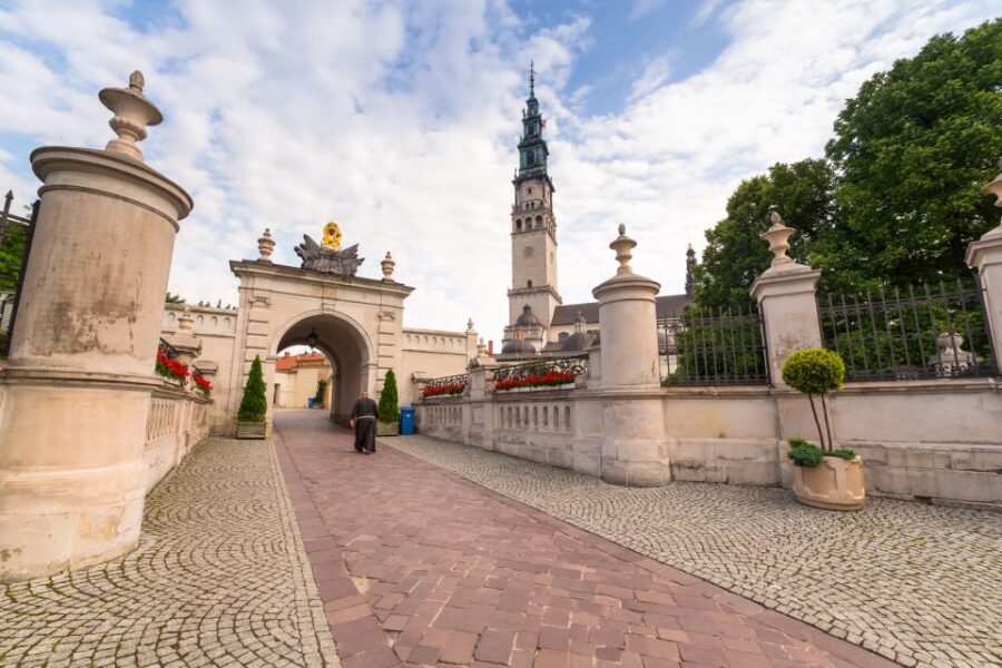 Krakow: Day Trip to Częstochowa - Key Highlights You’ll Care About