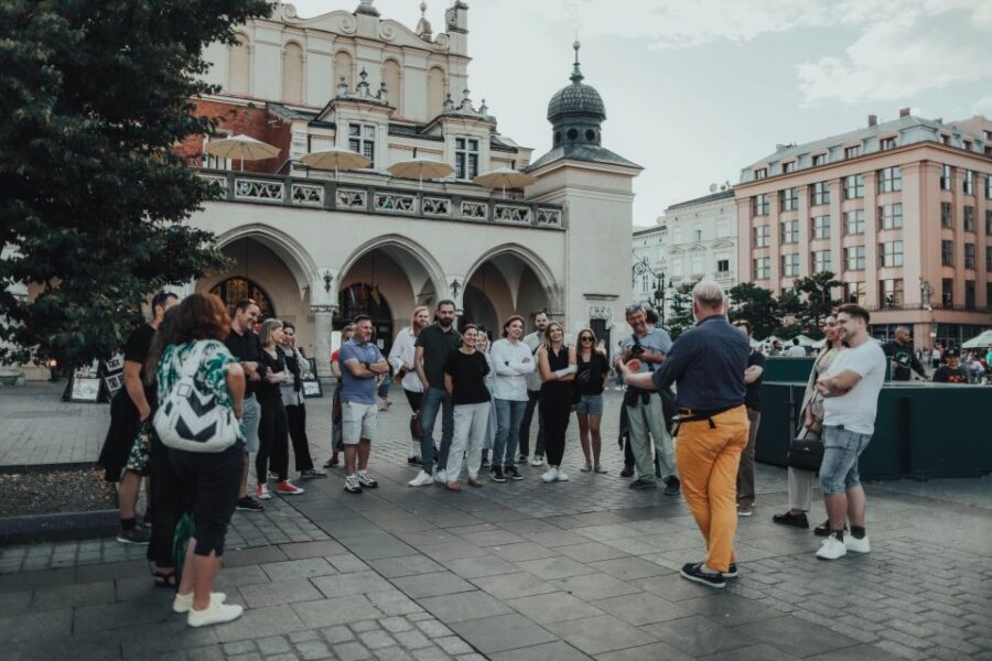 Krakow: Guided Old Town Tour - Language Options and How That Affects Your Enjoyment