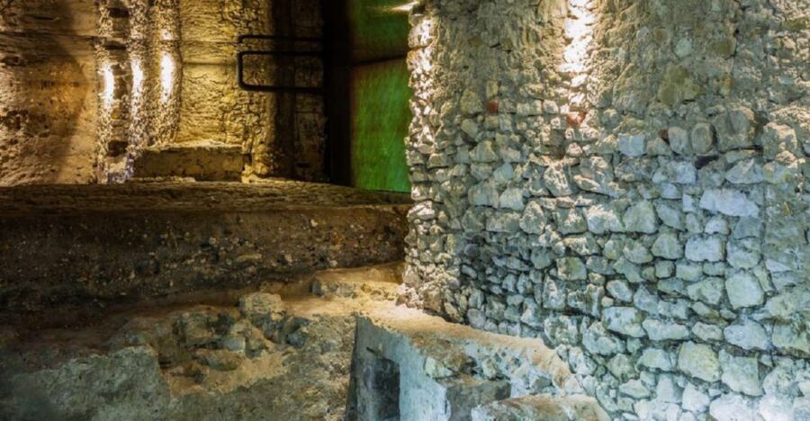 Krakow: Guided Tour of Rynek Underground - What You’ll See Underground: Archaeology, Rooms, and Everyday Life